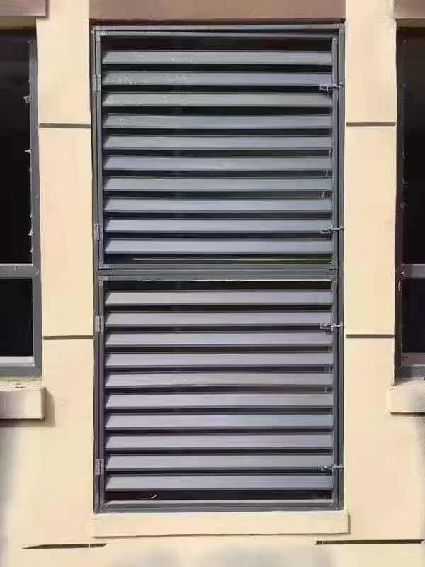 鞍山市氟碳铝单板铝格栅百叶窗 - 方案